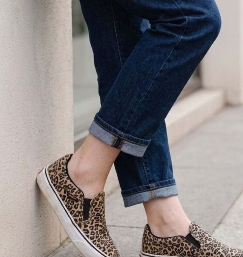 Vans Asher Deluxe Slip-On Sneakers Cheetah Leopard Print